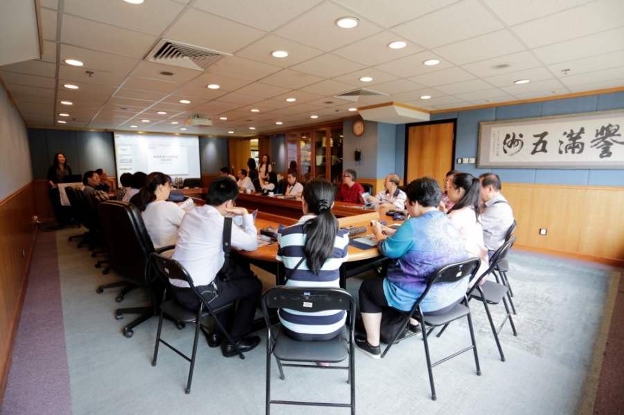 Hong Kong Chinese Prepared Medicine Traders Association visited STC